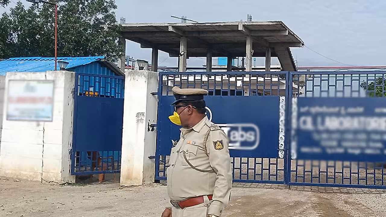Chemical Leak | కర్ణాటక కెమికల్ ఫ్యాక్టరీలో ప్రమాదం.. మృతుల్లో నారాయణపేట వాసి..