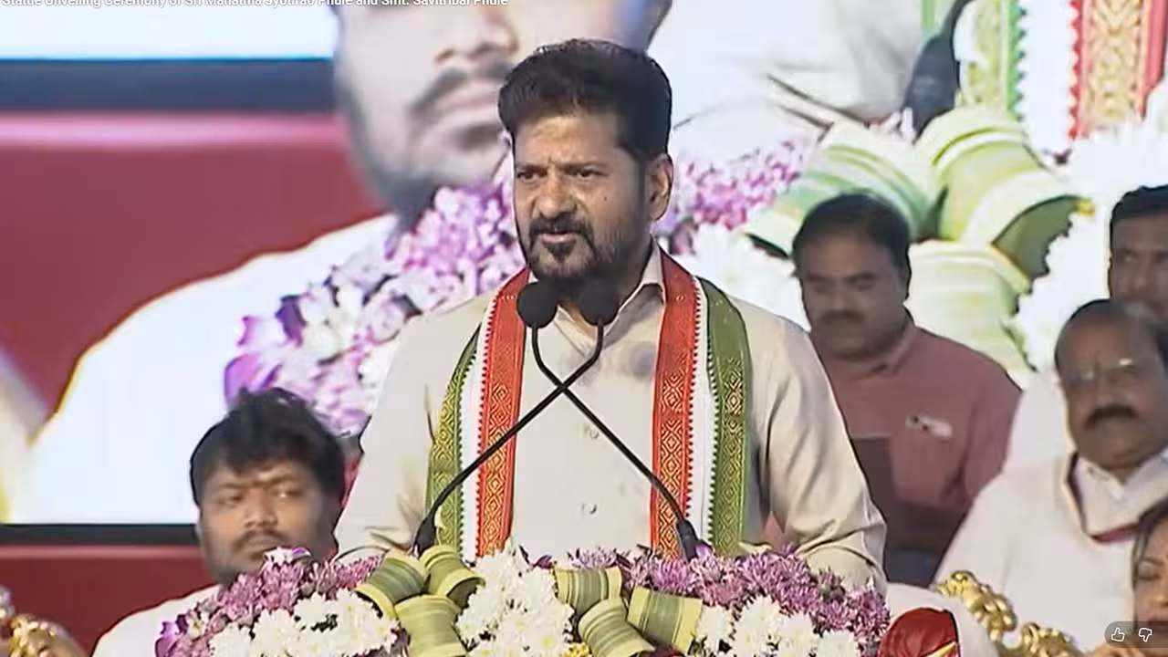 CM Revanth Reddy | మా లాంటోళ్లం థర్డ్ క్లాస్లో రిజల్ట్ చూసుకునేటోళ్లం : సీఎం రేవంత్ రెడ్డి