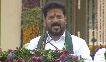 CM Revanth Reddy | వేయి స్తంభాల గుడితో పోటీ పడే విధంగా మేడారం అభివృద్ధి : సీఎం రేవంత్ రెడ్డి