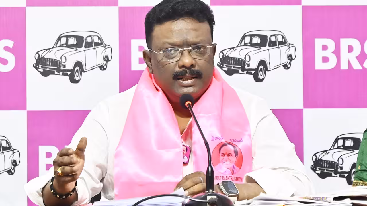 Dasoju Sravan | తెలంగాణ సాంకేతిక విద్యను లాగేసుకుంటున్నారా? ఆనంద్ మహీంద్రాను నిలదీసిన దాసోజు శ్రవణ్