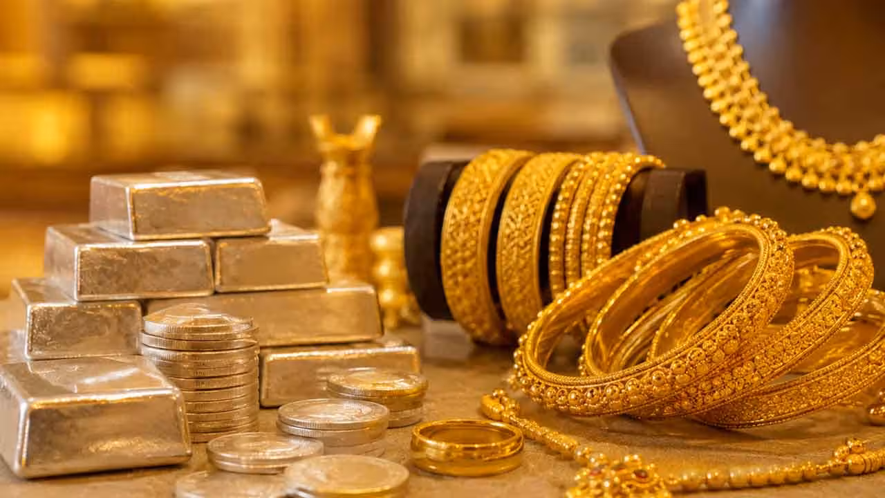 Gold And Silver Prices Today | పశ్చిమ ఆసియాలో శాంతి చర్చల ఎఫెక్ట్.. బులియన్ మార్కెట్లలో కొనుగోళ్ల జోరు..