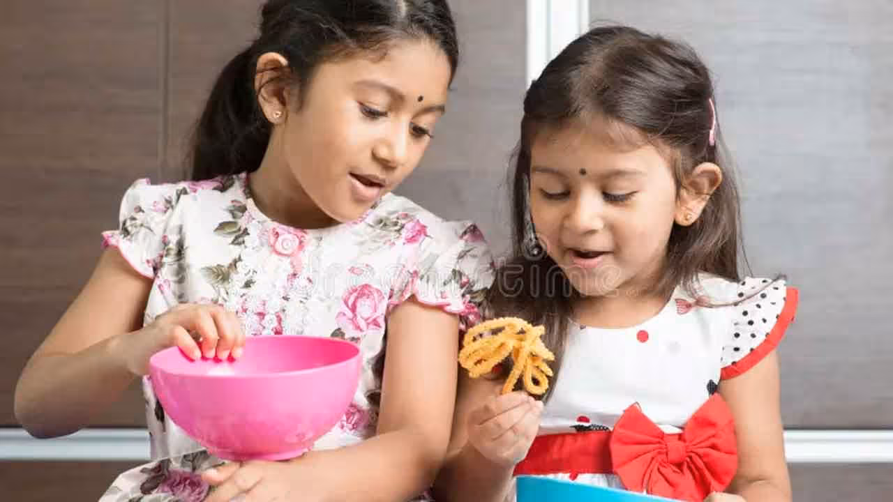 FSSAI | పిల్లల ఆహారంపై ఎఫ్ఎస్ఎస్ఏఐ కొత్త నిబంధనలు.. షుగర్, ఉప్పు, కొవ్వుకు పరిమితులు..