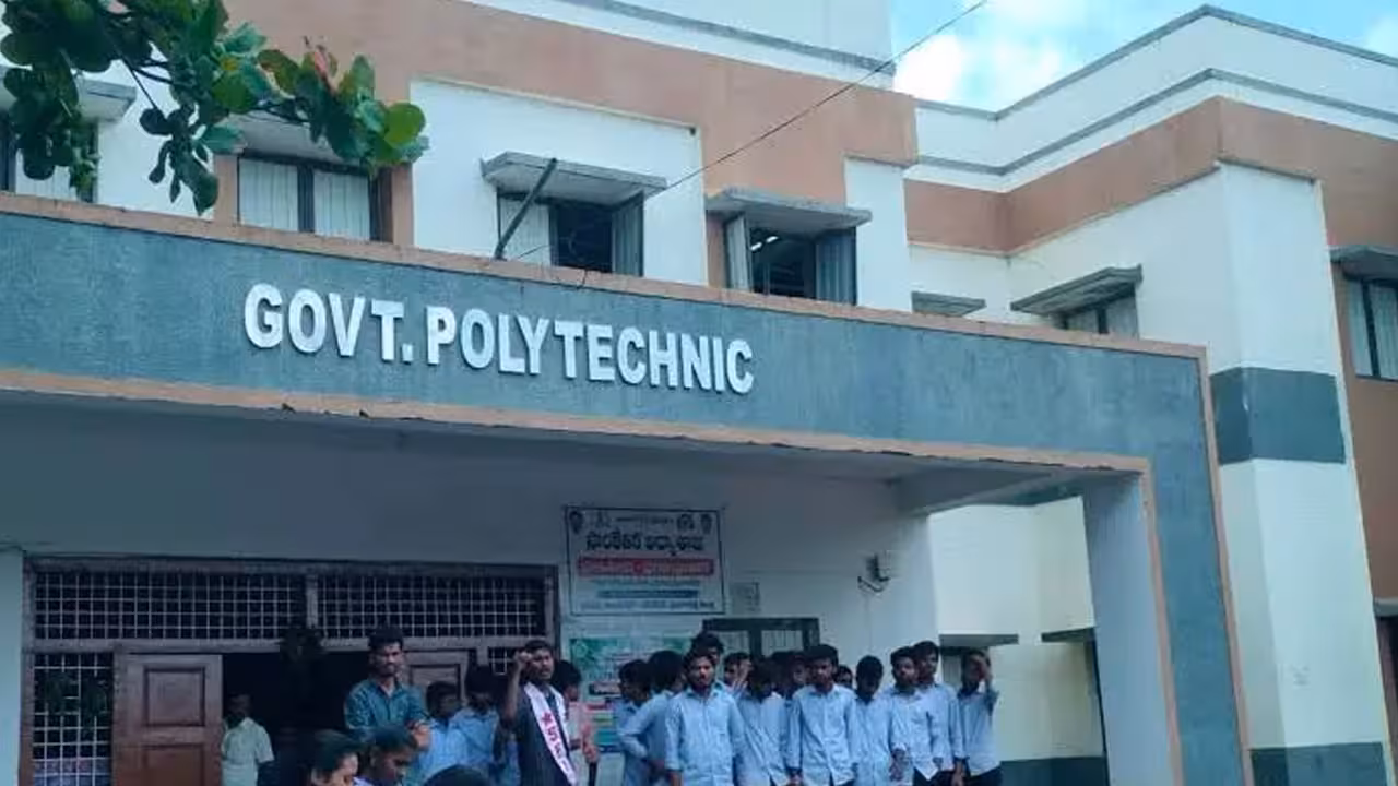 Polytechnic | పాలిటెక్నిక్ విద్యార్థులు నష్టపోకుండా ఉన్నత స్థాయి కమిటీ