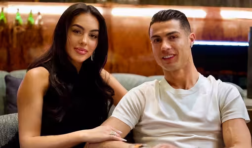 Cristiano Ronaldo | ప‌దేండ్లుగా డేటింగ్‌.. ఎట్ట‌కేల‌కు వివాహ‌బంధంలోకి రొనాల్డో