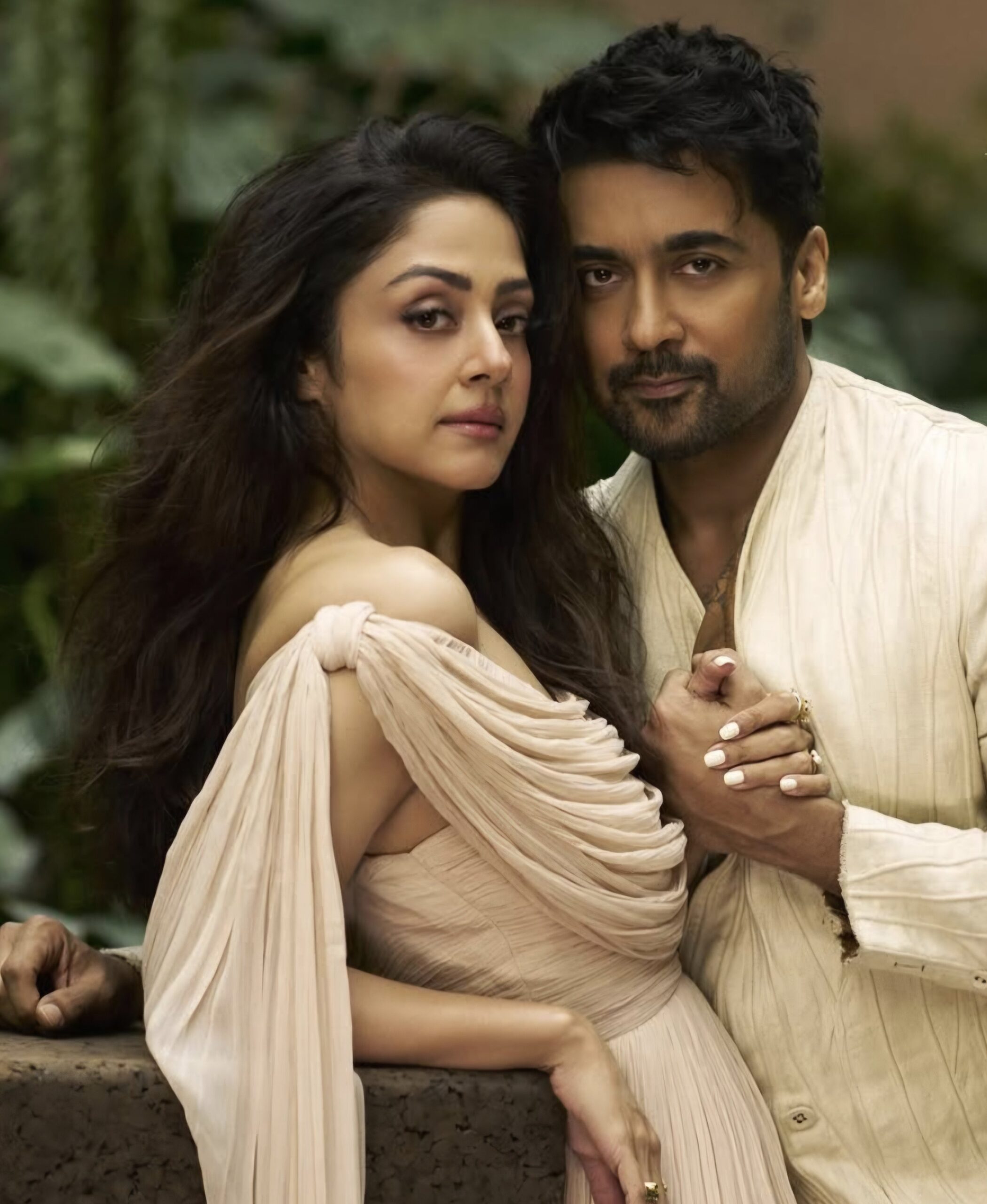 Suriya | జ్యోతికతో సూర్య ఫొటోషూట్ – పెళ్లై ఇరవై ఏళ్లయ్యిందంటే నమ్మలేకపోతున్నామంటూ ఫ్యాన్స్ కామెంట్స్ - Image 1
