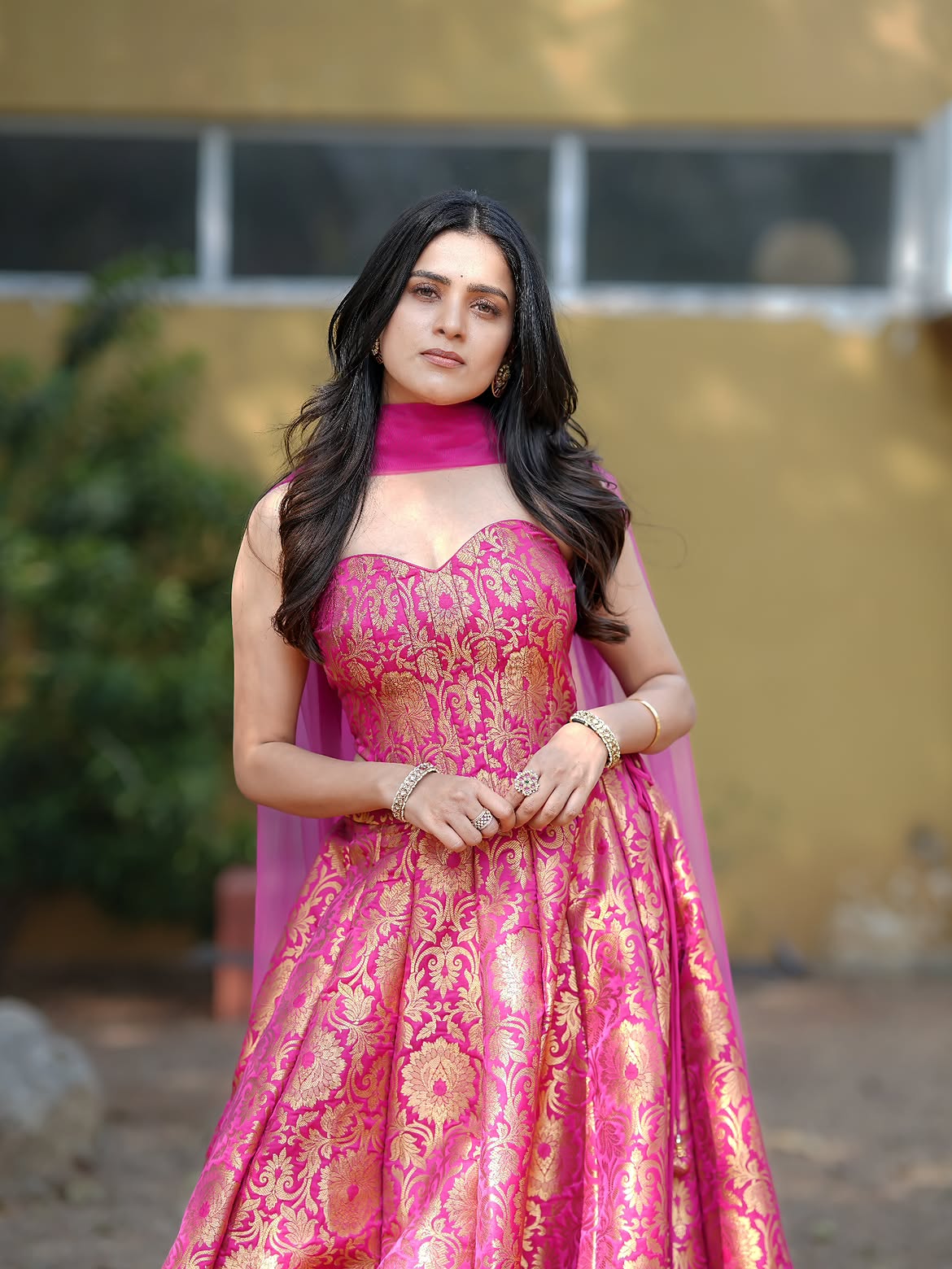 కోకు విత్ జాతిరత్నాలు సీజన్ 2 రన్నరప్గా డెమోన్ పవన్ నిలిచాడు. ఫైనల్కు తనూజకు నిఖిల్, డిమోన్ పవన్, రాకింగ్ రాకేష్, ఆషిక గట్టి పోటీ ఇచ్చారు.