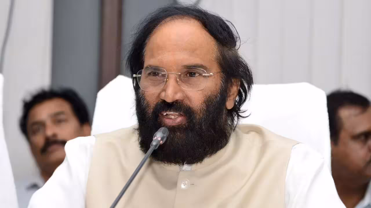 Uttam Kumar Reddy | ఆకాశం వైపు ఆశగా చూడటం రైతుకు అలవాటే.. కానీ ఆ ఆశ ఒక్కటే సాగుకు ఆధారం కాకూడదు