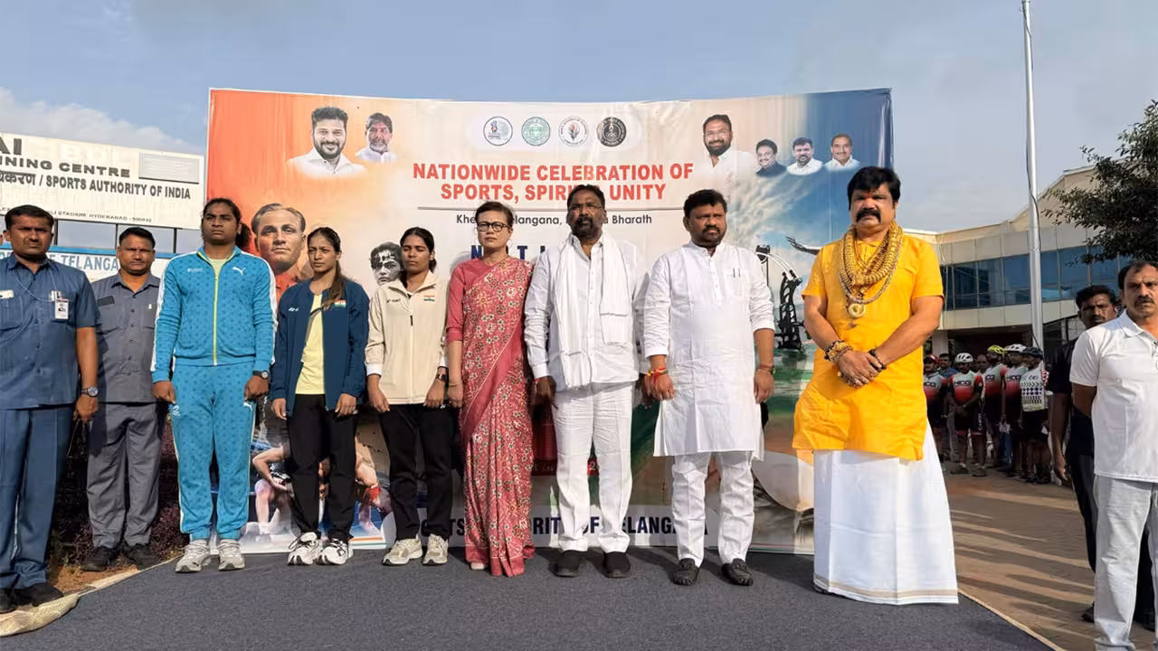 National Sports Day Minister Vakiti Srihari's Advice to Youth on Reels vs Real Life