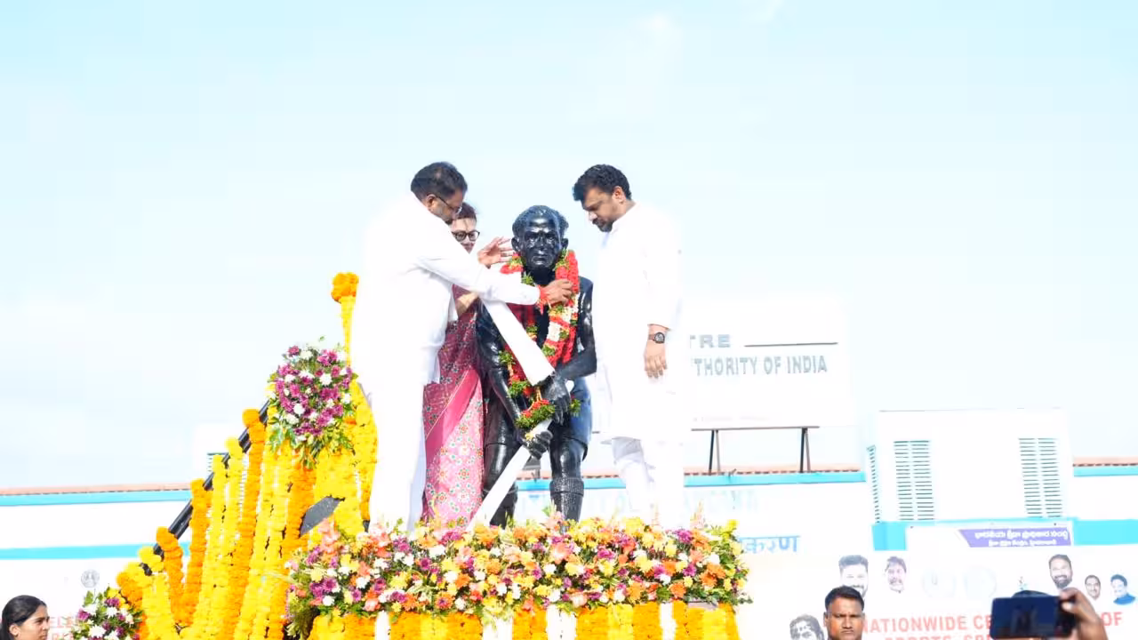National Sports Day Minister Vakiti Srihari's Advice to Youth on Reels vs Real Life