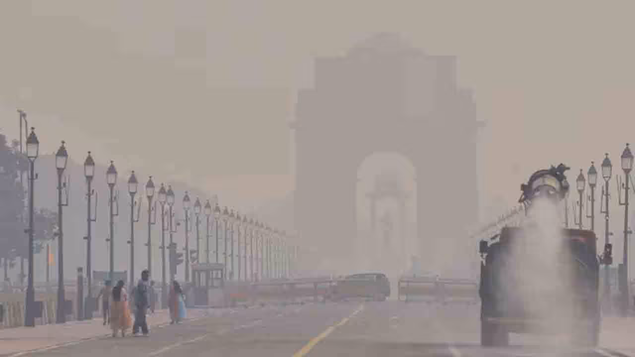 Delhi Pollution | పార్కింగ్ ఛార్జీలు రెట్టింపు, 50% సిబ్బందికి వర్క్ఫ్రమ్ హోమ్.. శీతాకాలానికి సిద్ధమవుతున్న ఢిల్లీ