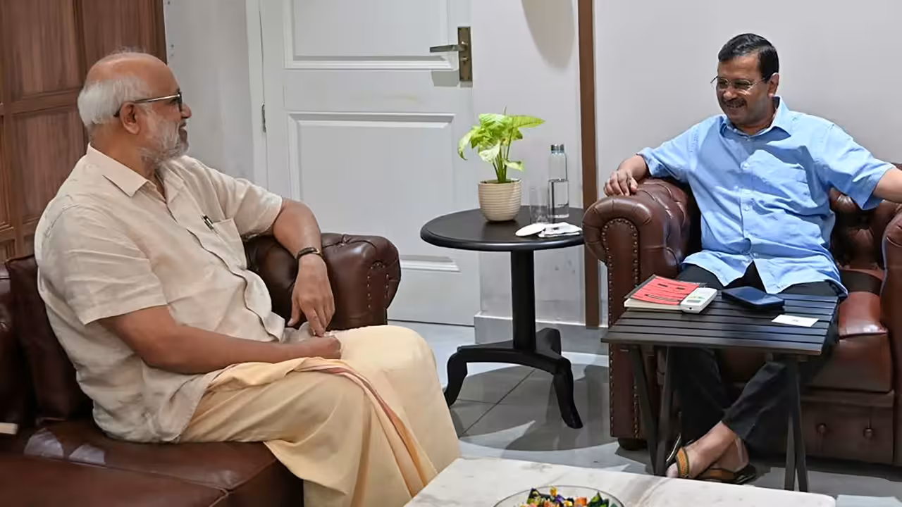 MA Baby | ఈసీపై కత్తులు నూరుతున్న ప్రతిపక్షాలు..! కేజ్రీవాల్తో ఎంఏ బేబీ కీలక భేటీ..!