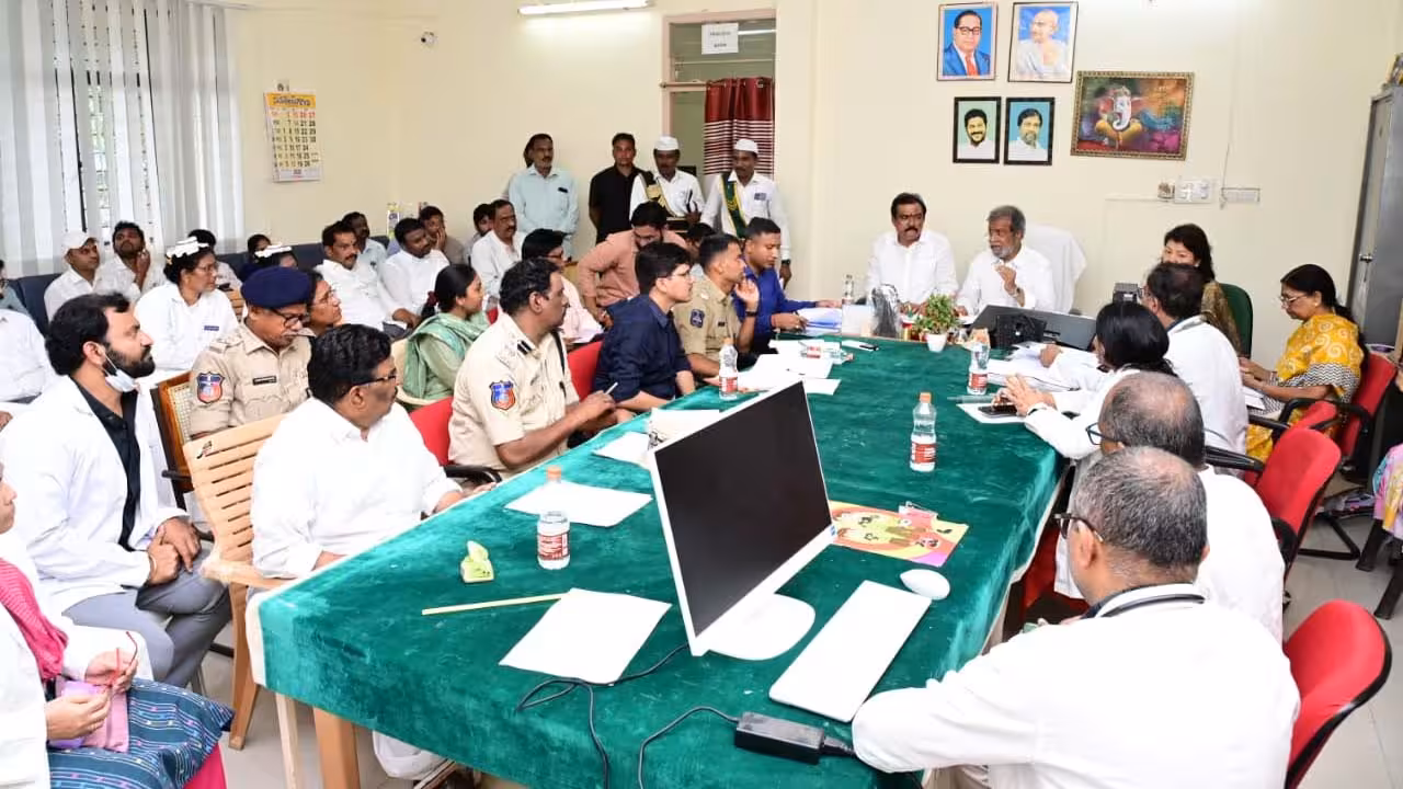 Minister Damodar Rajanarsimha | రిమ్స్ అగ్నిప్రమాదంపై సమగ్ర విచారణ
