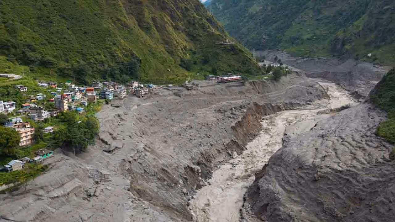 Nepal Flash Floods | నేపాల్ జలవిలయం.. 1000 దాటిన మృతులు.. 4000 మంది మిస్సింగ్