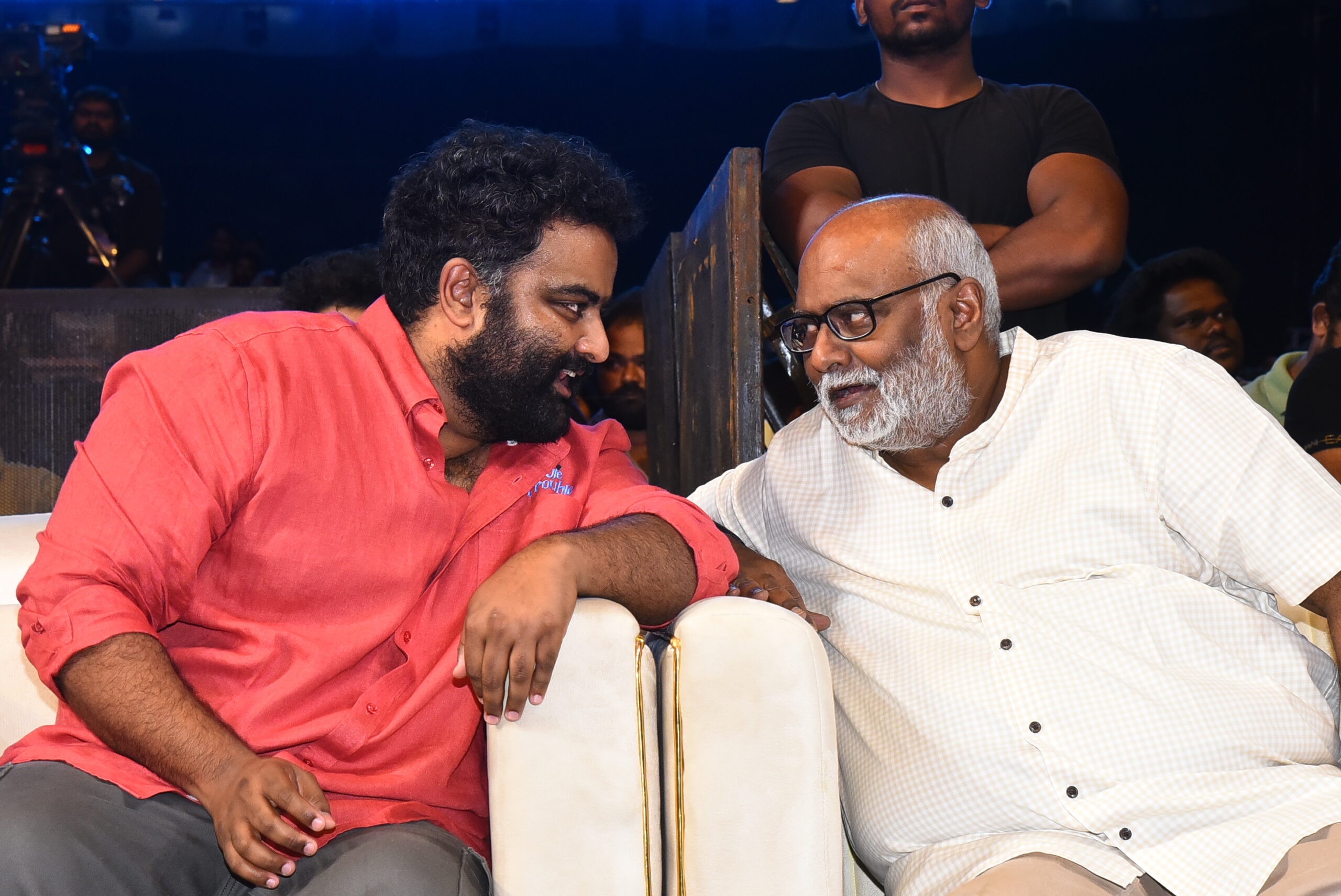 Ntr | డోంట్ ట్రబుల్ ది ట్రబుల్ ప్రీ రిలీజ్ ఈవెంట్ ఫొటోలు – జూనియర్ ఎన్టీఆర్ స్టైలిష్ ఎంట్రీ - Image 9