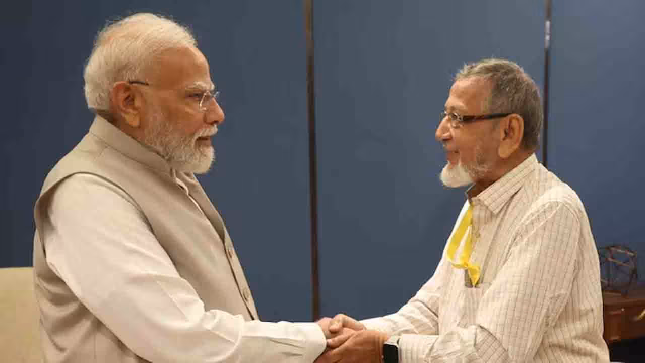 PM Modi | ప్రధాని ఫ్రెండ్కు భారీ ఊరట.. మోదీని కలిసిన వెంటనే వివాదాస్పద భూమిపై వెనక్కితగ్గిన ఎమ్మెల్యే