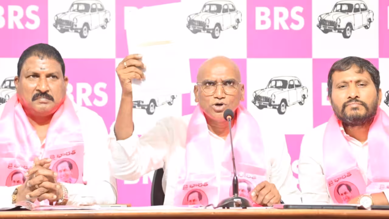 RS Praveen Kumar | కేసీఆర్ హత్యకు రేవంత్రెడ్డి కుట్ర.. ఆర్ఎస్ ప్రవీణ్కుమార్ సంచలన వ్యాఖ్యలు..!