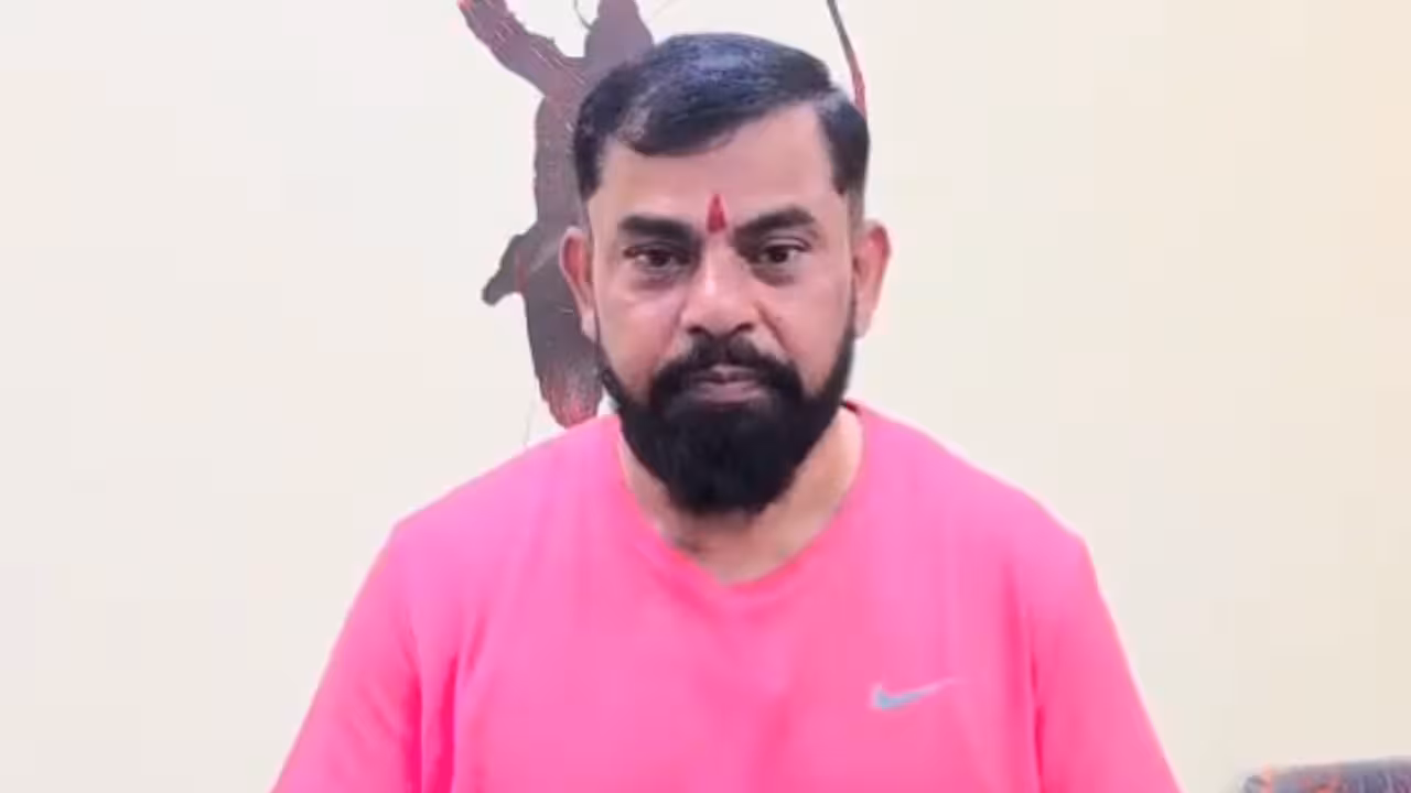 Raja Singh | ఒవైసీ బ్రదర్స్ చరిత్ర తెలుసుకోండి