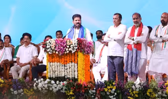 CM Revanth Reddy | సిరిసిల్లలో గెలిపిస్తే ఢిల్లీని ఒప్పించి మంత్రిని చేస్తా : ముఖ్యమంత్రి రేవంత్ రెడ్డి