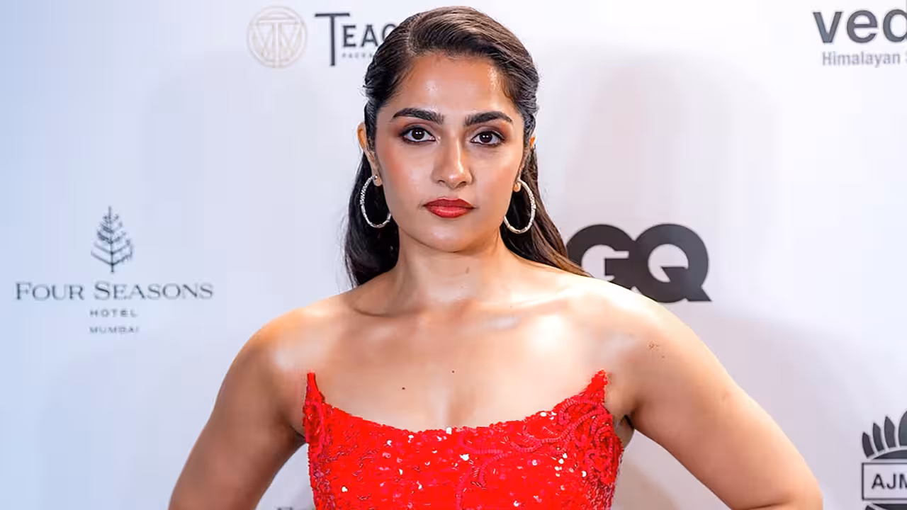 Rukmini Vasanth | డిజాస్టర్ల ఎఫెక్ట్ – రెమ్యూనరేషన్ సగానికి తగ్గించిన రుక్మిణి వసంత్