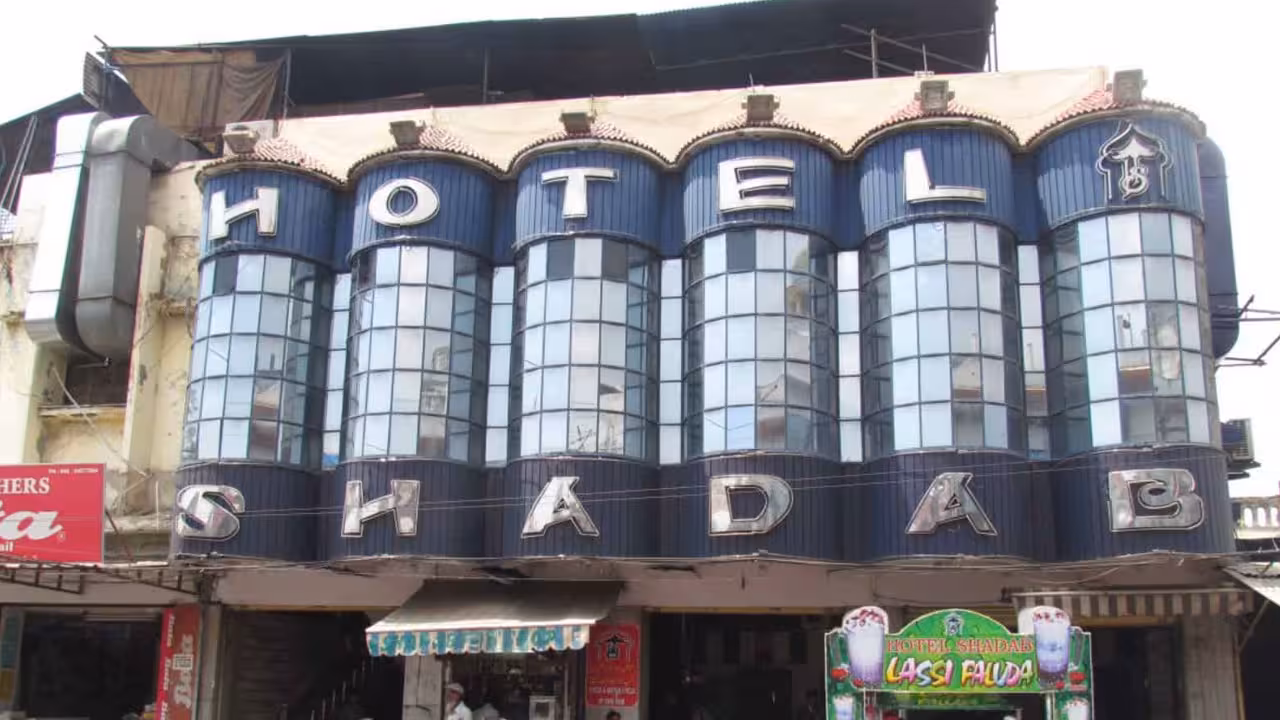 Shadab Hotel | షాదాబ్ హోటల్ లైసెన్స్ రద్దు.. ఎందుకంటే!