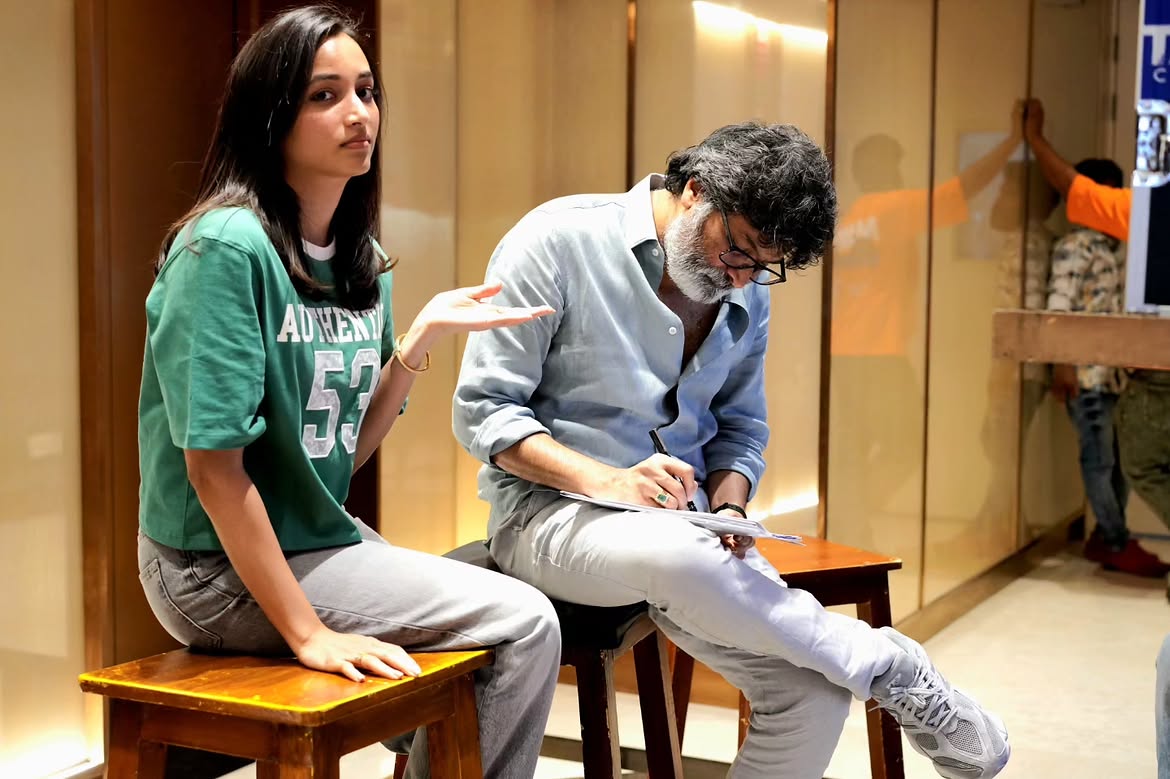 Srinidhi Shetty | పక్కనే హీరోయిన్ – పట్టించుకోని డైరెక్టర్ త్రివిక్రమ్ – ఆదర్శకుటుంబం సెట్స్లో ఏం జరిగిందంటే? - Image 2