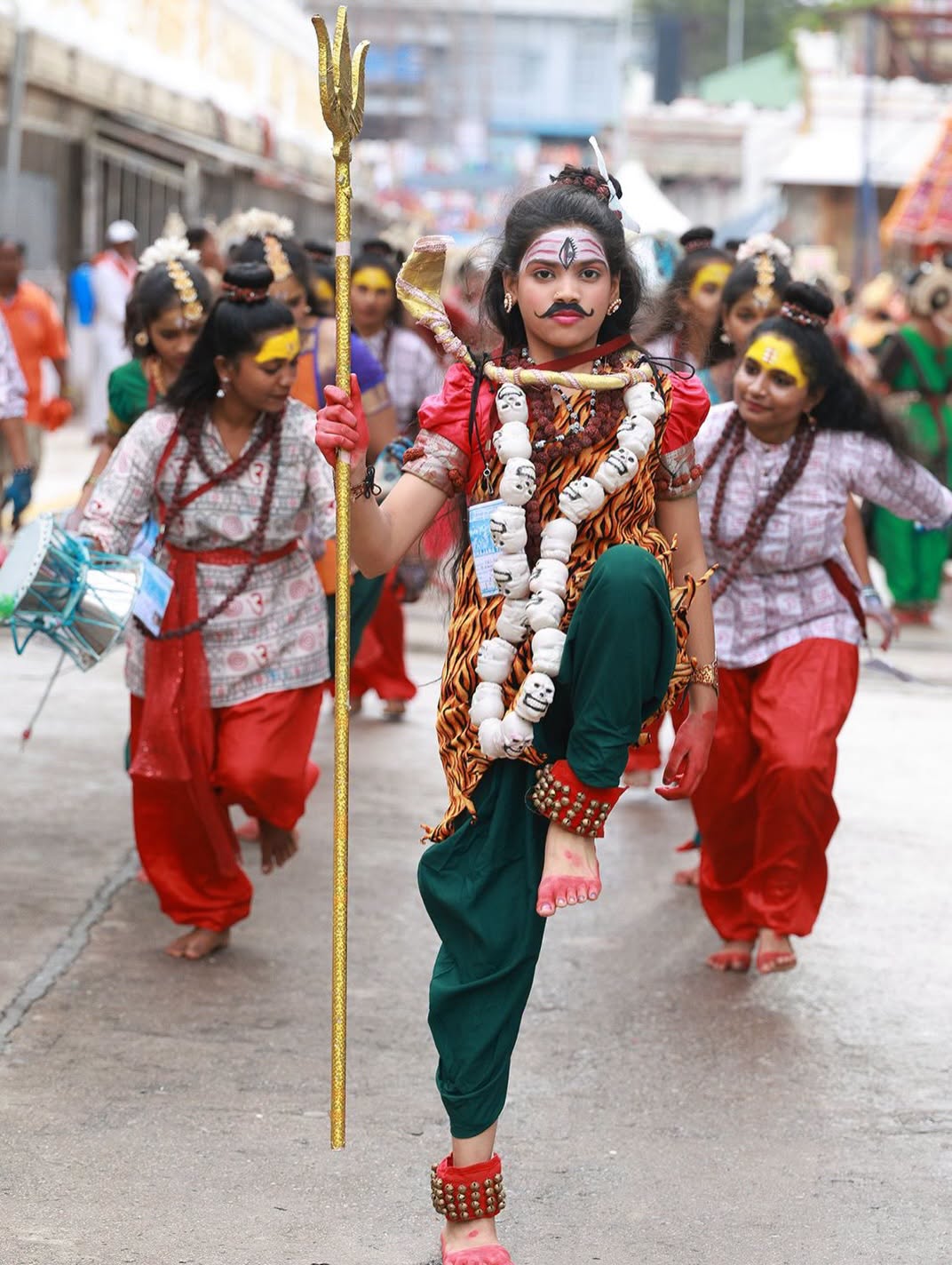 Tirumala Brahmotsavam 2026 | మోహినీ రూపంలో మలయప్ప.. మంత్రముగ్ధులైన భక్తజనం..! ఫొటో గ్యాలరీ - Image 11
