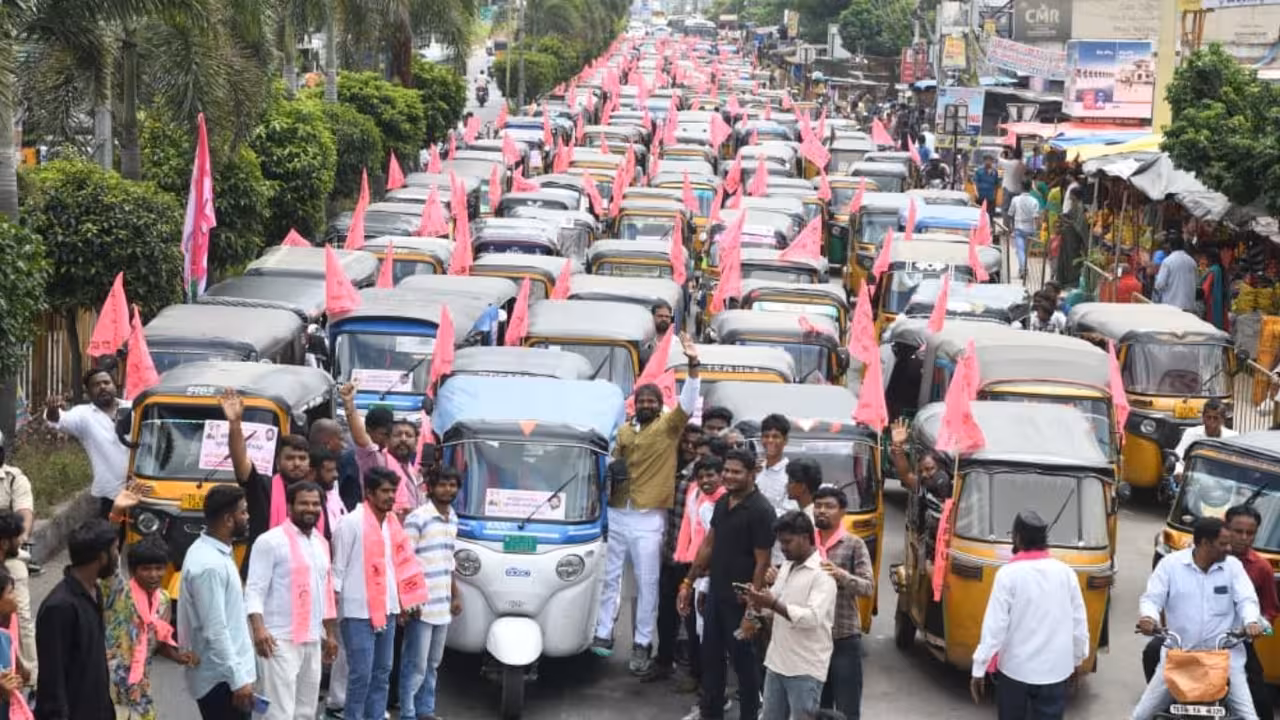 BRS Auto Rally | కాంగ్రెస్ హామీలపై ఆటో ర్యాలీలు.. బీఆర్ఎస్ నిరసనల హోరు