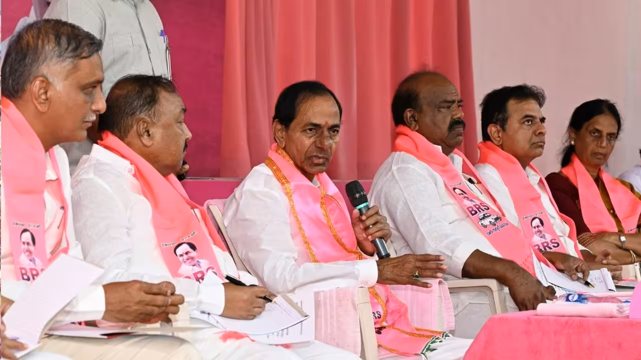 KCR | బూతులు మాట్లాడేవారితో చర్చా.. అసెంబ్లీకి కాదు.. ప్రజల్లోకి వెళ్దాం