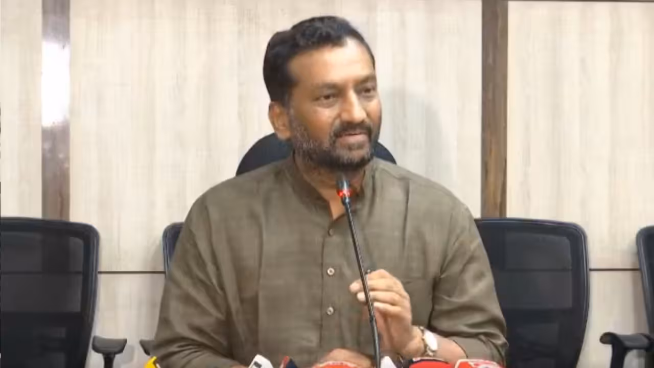 MP Raghunandan Rao | 22ఏ లో కోటి ఎకరాలు ఎక్కడి నుంచి వచ్చాయి?