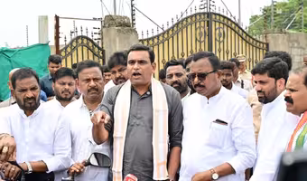 Chamala Kirankumar Reddy | అజీజ్నగర్లోనూ ఎఫ్టీఎల్లో ఫామ్హౌస్ కట్టుకున్నరు