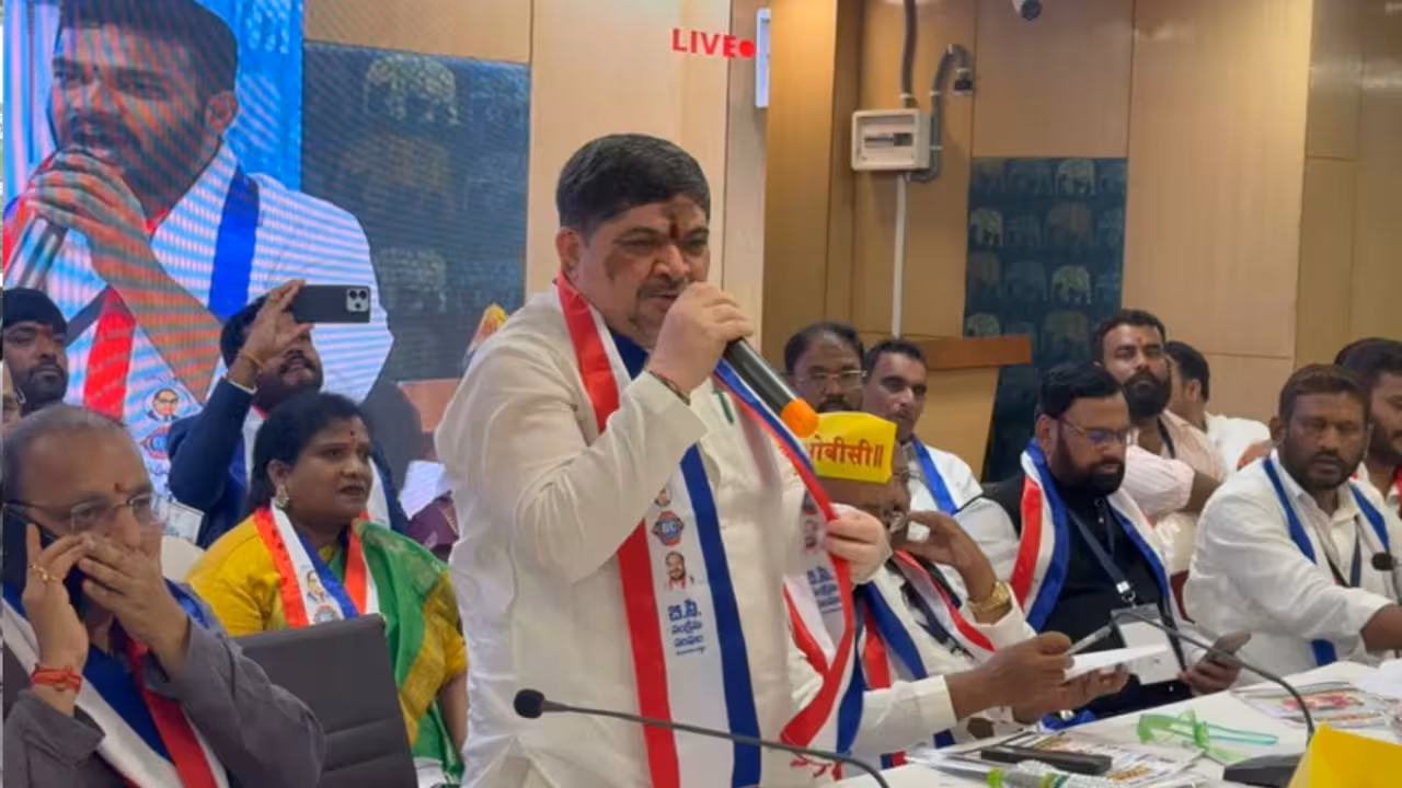 Ponnam Prabhakar | బీసీల లెక్క తేలితేనే వారికి న్యాయం చేయగలం