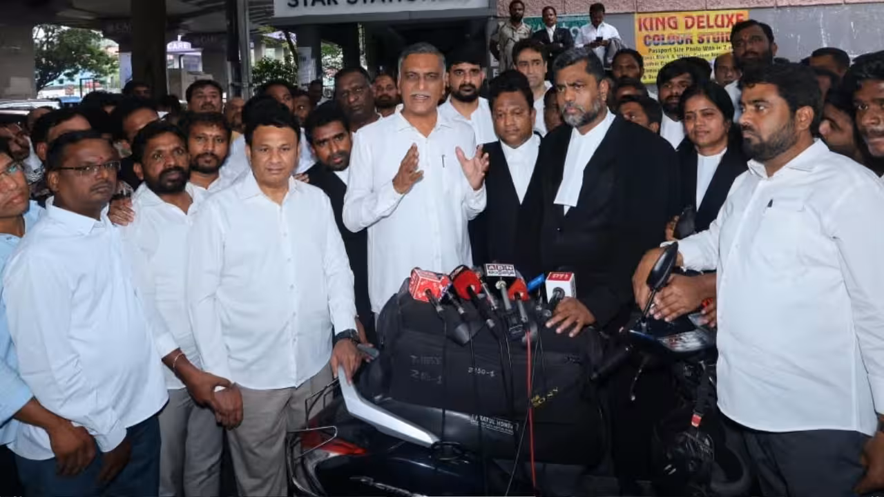 Harish Rao | మహేశ్కుమార్, అద్దంకికి శిక్ష పడేదాక వదలం