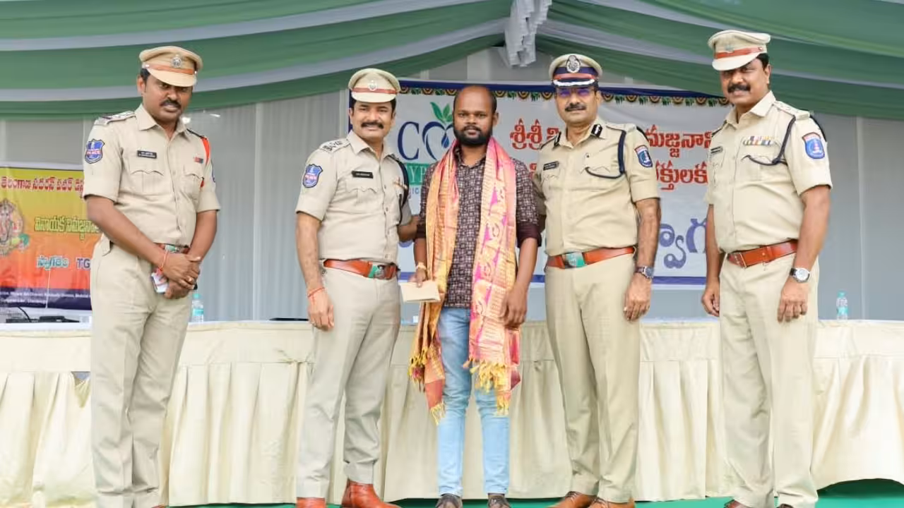 CP Ramesh admire to Shashikumar | శభాష్ శశికుమార్.. నీ మానవత్వం ఎందరికో స్ఫూర్తి