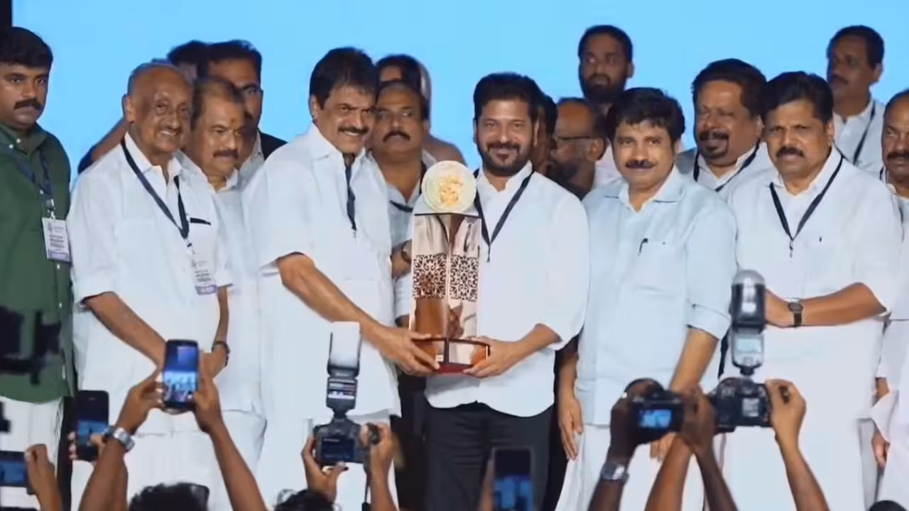 Revanth Reddy | గాంధీ పరివార్ కోసం ప్రాణం కూడా త్యాగం చేస్తా