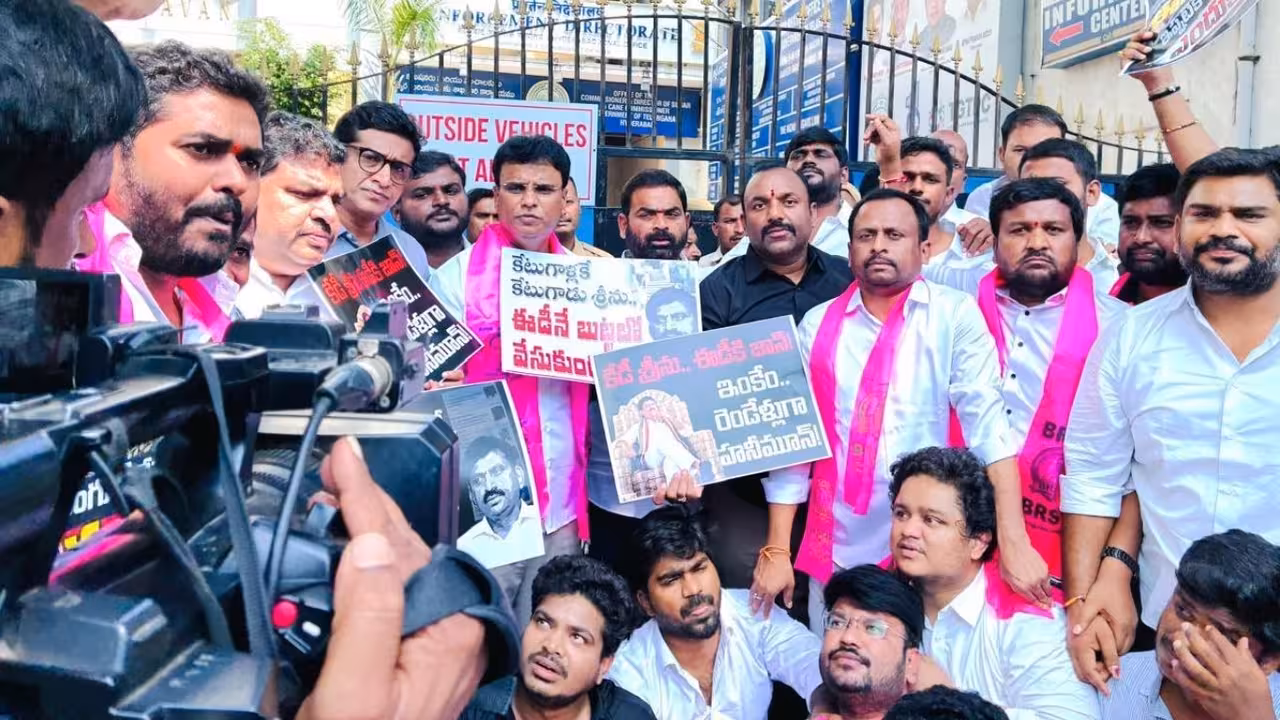 BRS Leaders | సోదాలు చేసి రెండేళ్లవుతోంది.. చర్యలేవి?: ఈడీకి బీఆర్ఎస్ ప్రజాప్రతినిధుల ప్రశ్న