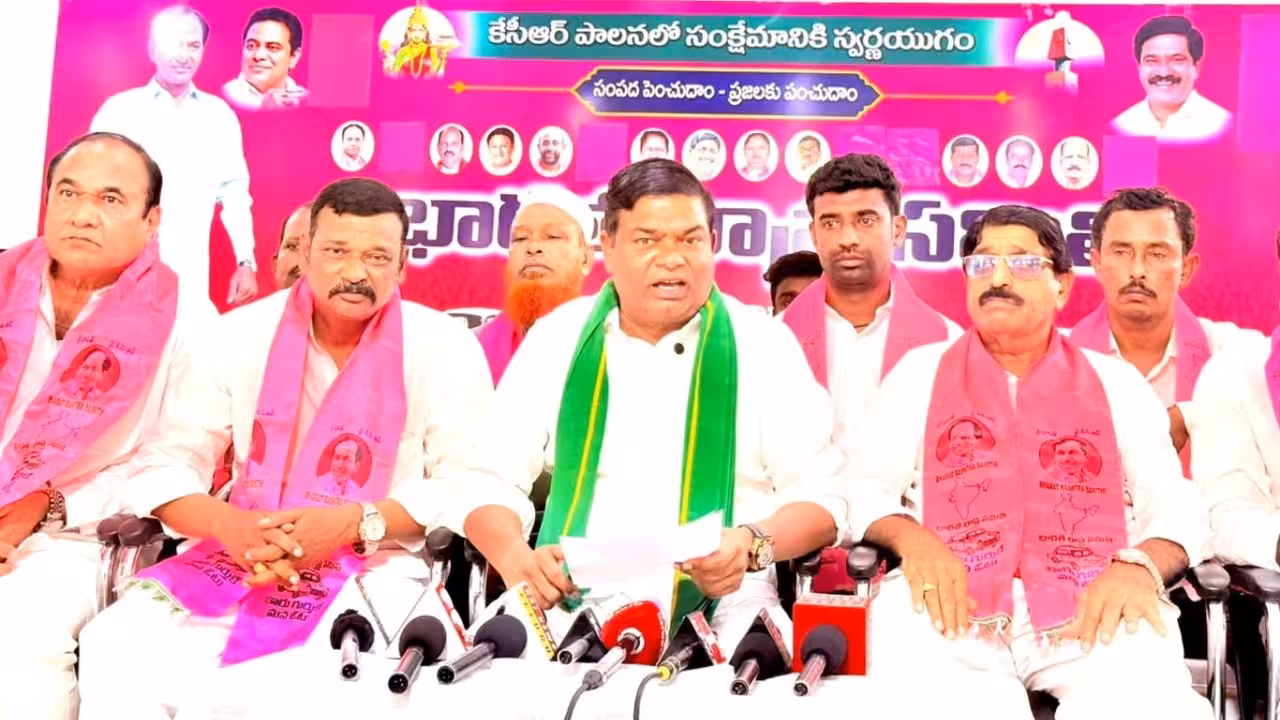 Ex MLA Jeevan Reddy | అర గుండు, హాఫ్ నాలేడ్జ్ గాడివి నువ్.. డబ్బు కోసం ఏమైనా తినే కక్కుర్తిగాడివి