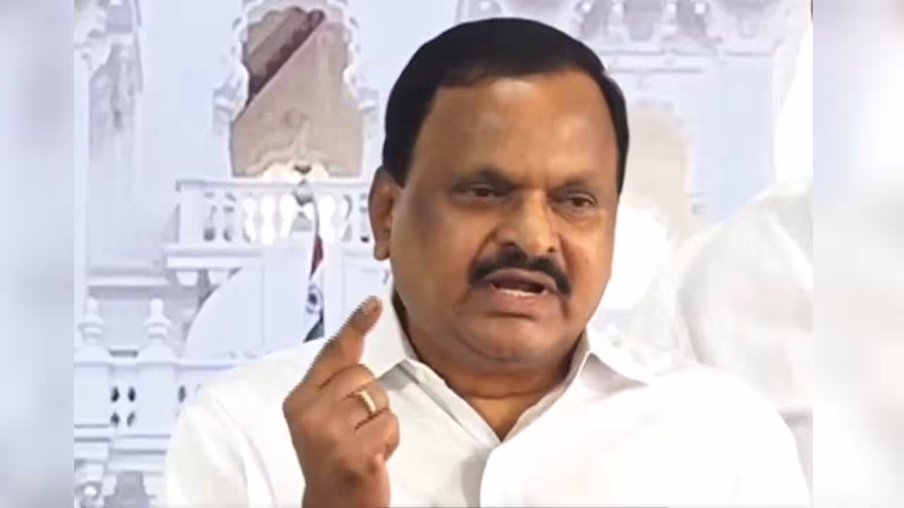 MLC Venkatrami Reddy | వీర్లపల్లి శంకర్ మీద ఏం చర్యలు తీసుకున్నరో చెప్పాలి