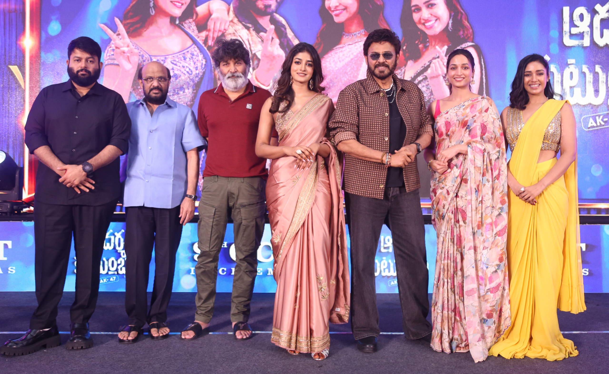 Venkatesh | ఆదర్శ కుటుంబం సాంగ్ లాంఛ్ ఈవెంట్ ఫొటోలు – స్పెషల్ అట్రాక్షన్గా హీరోయిన్లు…. - Image 2