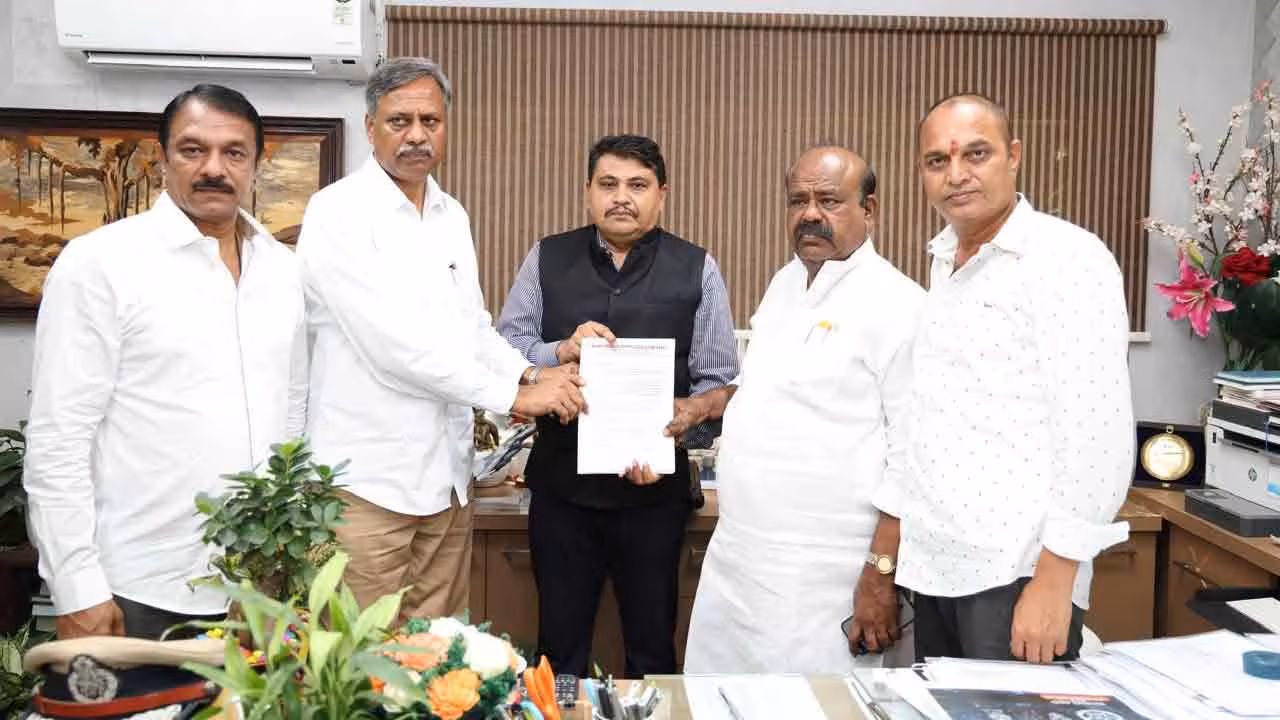 BRS MLAs | ఫేక్, ఏఐ జనరేటెడ్ చిత్రాలపై కఠిన చర్యలు తీసుకోండి