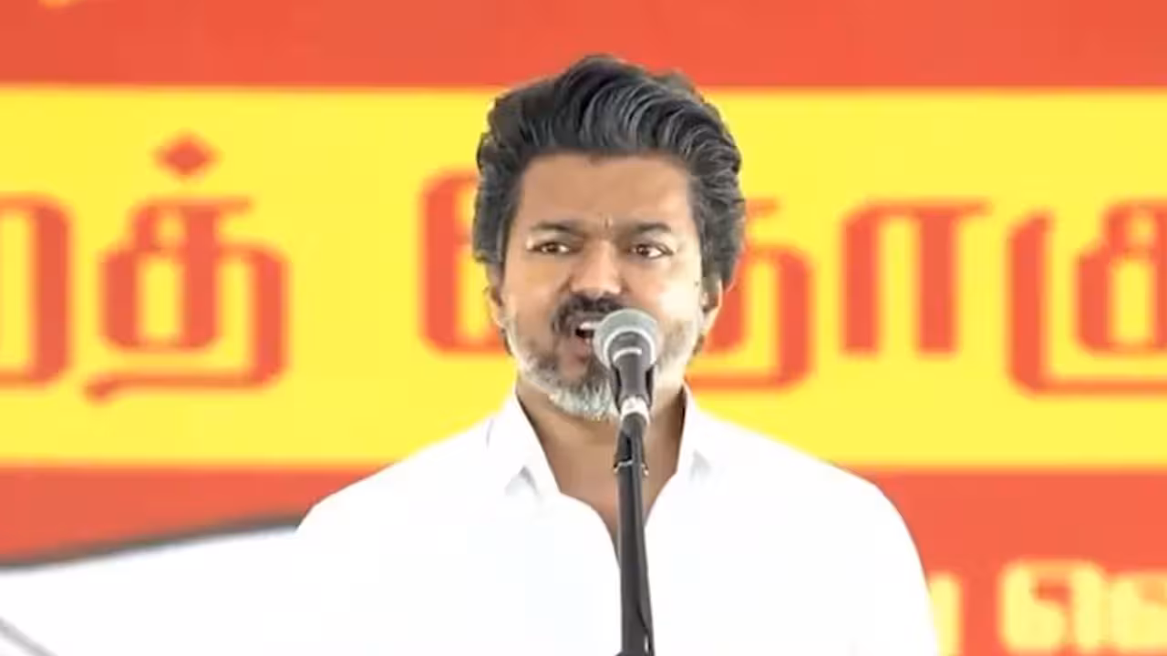 TVK Vijay RTI Rollback | తీవ్ర వ్యతిరేకతతో విజయ్ సర్కార్ యూటర్న్: లా అండ్ ఆర్డర్ RTI మినహాయింపు రద్దు.. పక్కనే పోక్సో కేసు సెగ