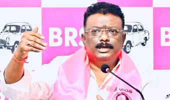 Dasoju Sravan Press Meet | వైట్ కాలర్ క్రిమినల్ పొంగులేటి.. సీఎం పదవి కొనుక్కున్న రేవంత్