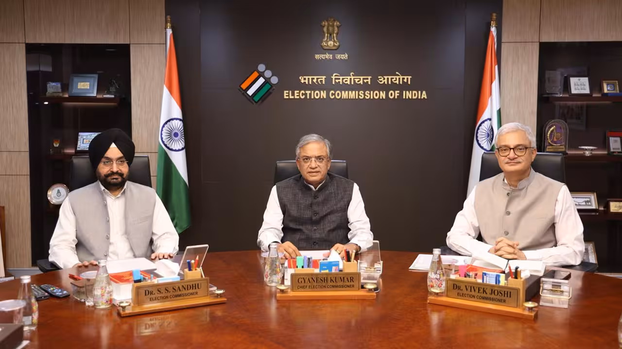 Election Commission of India | ‘సర్’ నోటీసులొచ్చాయా? మీ ఇంటికే రానున్న BLOలు.. ఇక ఆఫీసుల చుట్టూ తిరగక్కర్లేదు