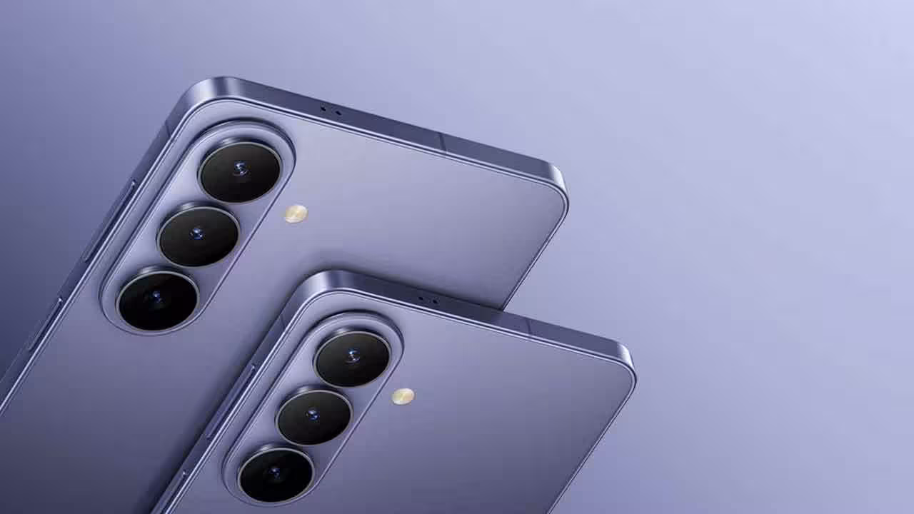 Samsung | వినియోగదారులకు షాకిచ్చిన శాంసంగ్.. ఫోన్ల ధరలు భారీగా పెంపు..
