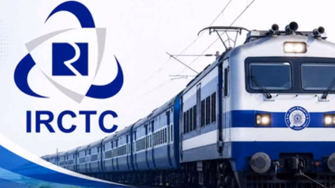 Indian Railways | యూపీఐ ద్వారా రైలు టిక్కెట్లను కొంటే ఛార్జీలు ఉంటాయా.. రైల్వే శాఖ స్పష్టత..