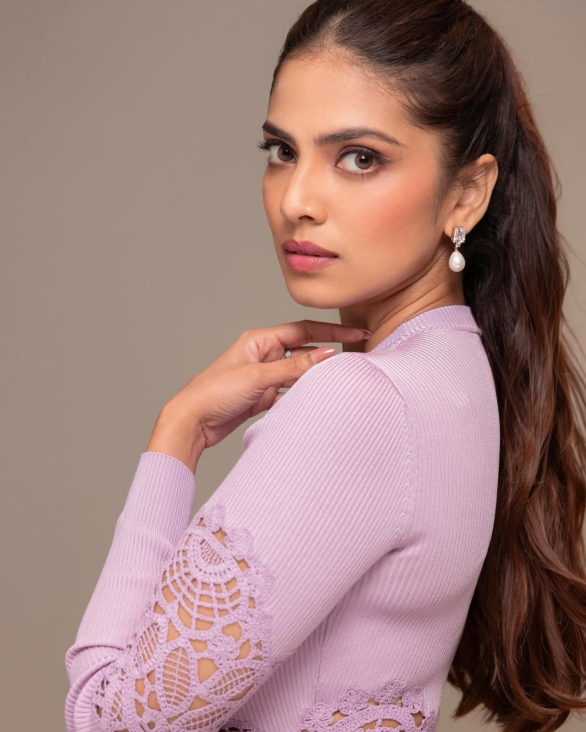 ప్రభాస్ రాజాసాబ్ మూవీతో గత ఏడాది టాలీవుడ్లోకి ఎంట్రీ ఇచ్చింది. హారర్ కామెడీగా రూపొందిన ఈ మూవీ డిజాస్టర్గా నిలిచింది.