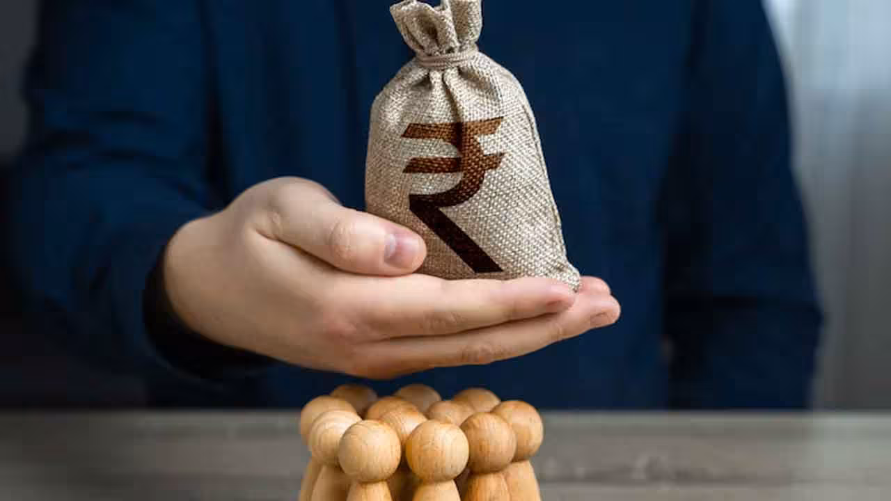 Dividend Income | డివిడెండ్ల ద్వారా వచ్చే ఆదాయంపై పన్ను ఉంటుందా.. రీఫండ్ పొందవచ్చా..?