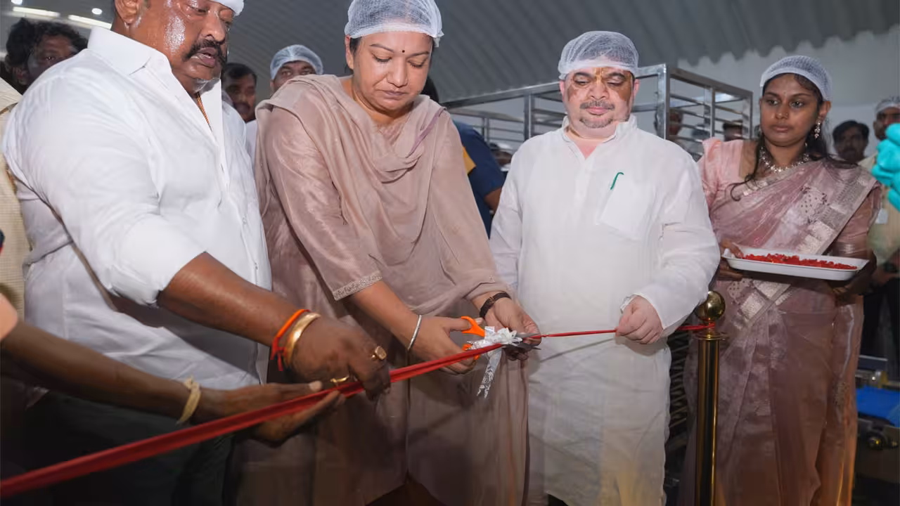 Massive Centralized Kitchen Inaugurated in Karimnagar for Student Breakfast