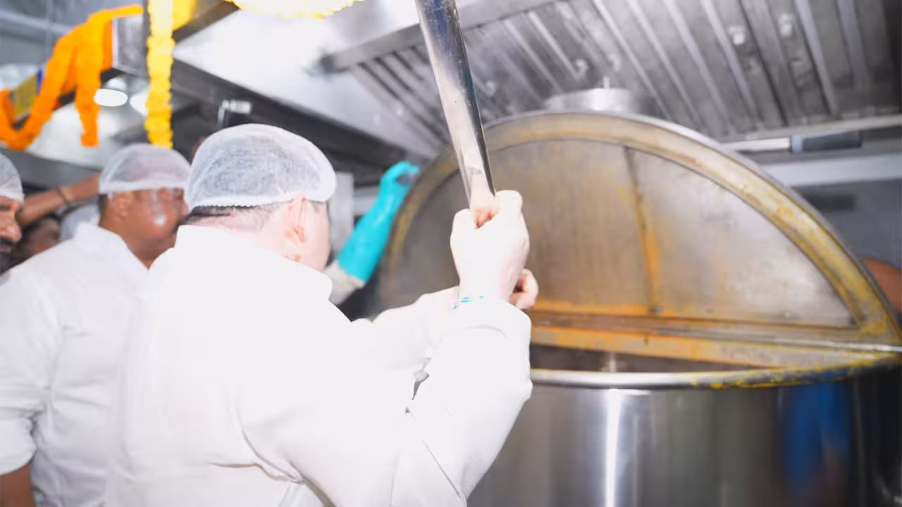 Massive Centralized Kitchen Inaugurated in Karimnagar for Student Breakfast
