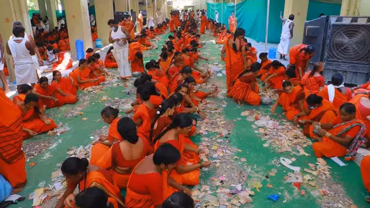 Vemulawada | వేములవాడ రాజన్నకు భారీగా ఆదాయం..