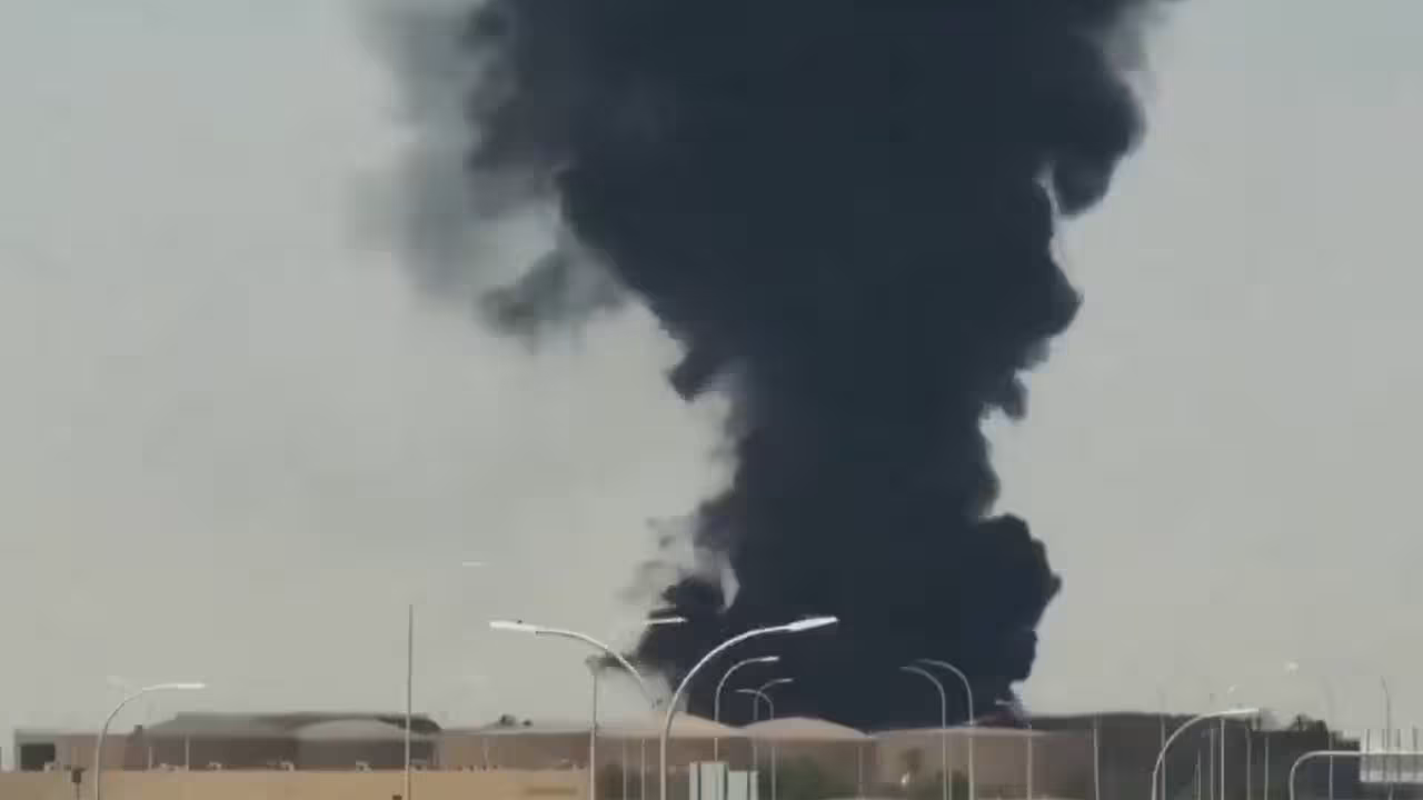 Riyadh Airport Attack | రియాద్ విమానాశ్రయంపై హౌతీ రెబల్స్ భారీ క్షిపణి దాడి.. గాల్లోనే కూల్చేసిన సౌదీ ఎయిర్ డిఫెన్స్